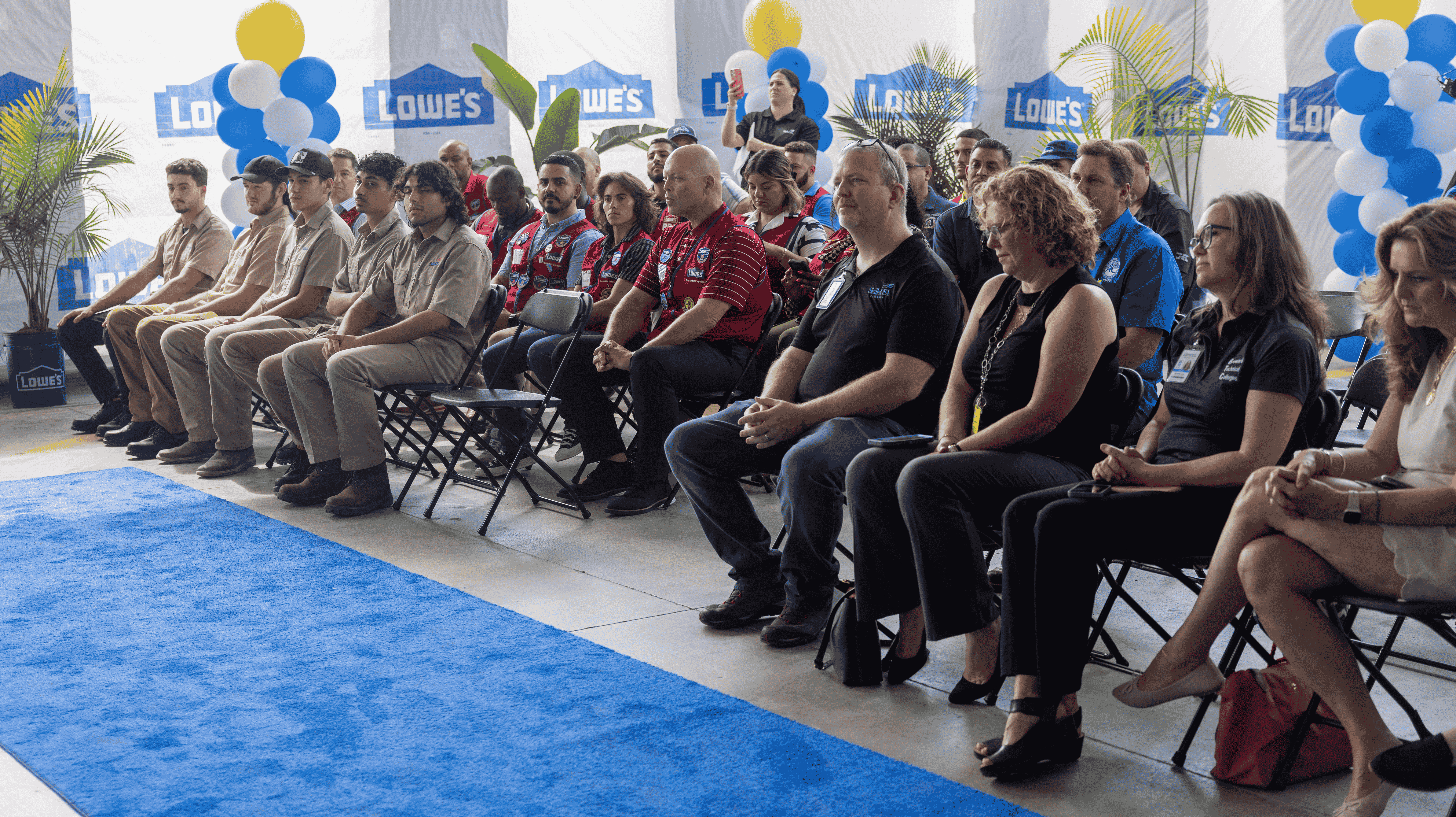 wide-shot-miami-crowd-fw