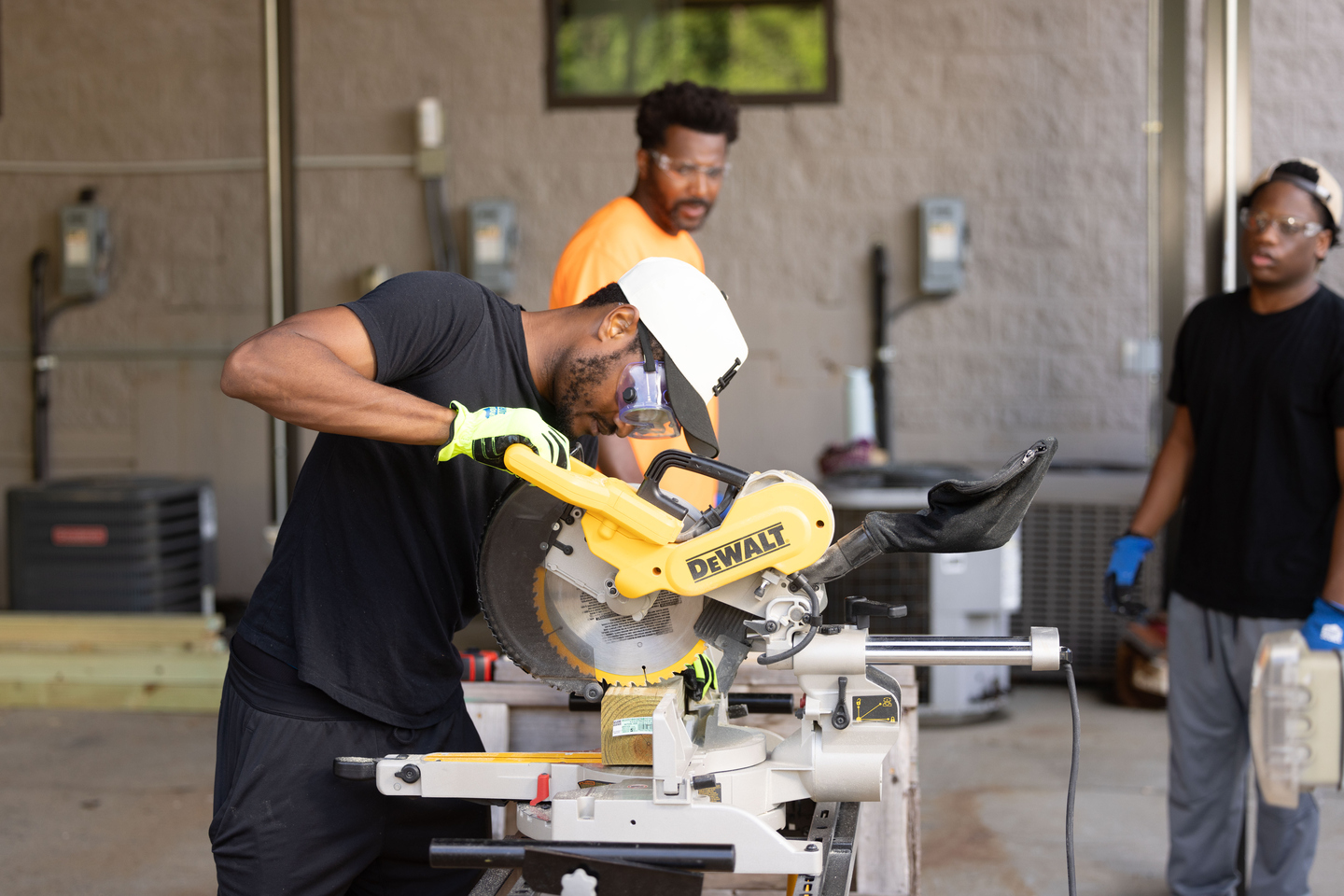 Construction & Carpentry